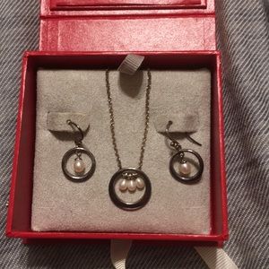 Silver jewelry set
